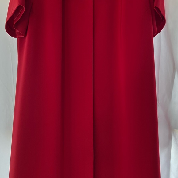 Elegant Red Dress - Picture 2 of 2